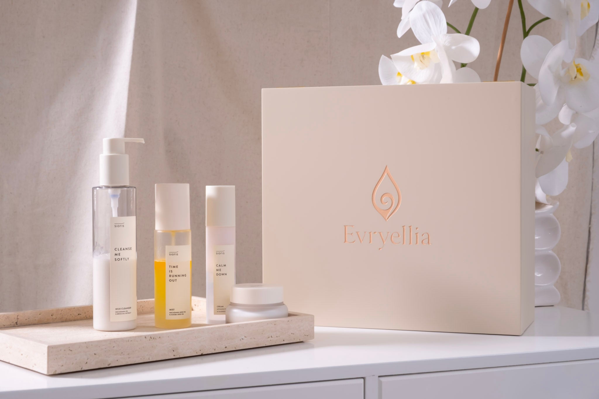 Lula + Essentials